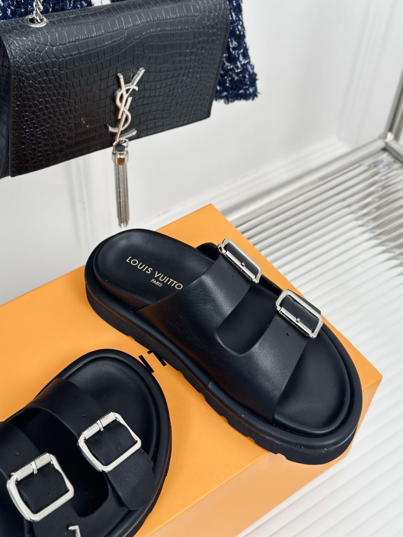 Louis Vuitton Slippers